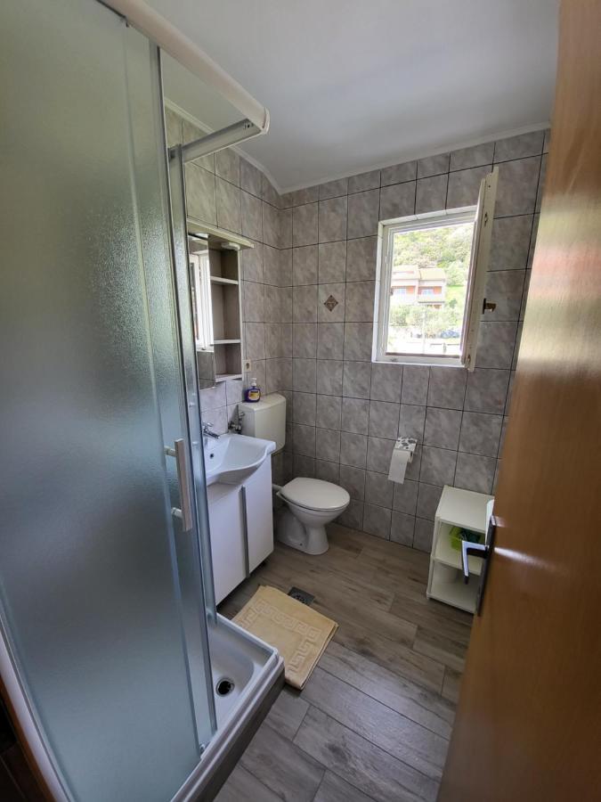 Apartmani Mira Supetarska Draga Exterior foto