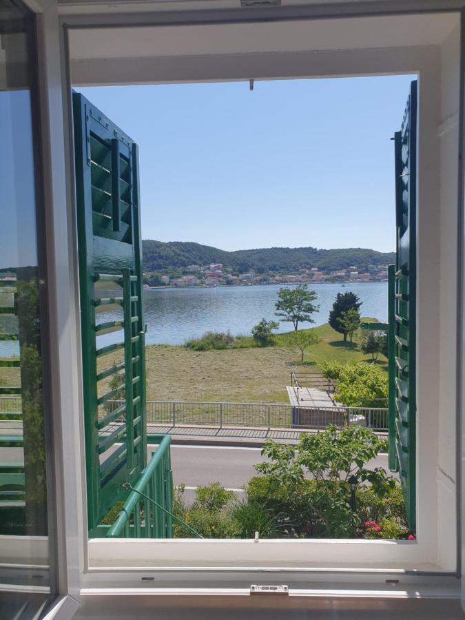 Apartmani Mira Supetarska Draga Habitación foto